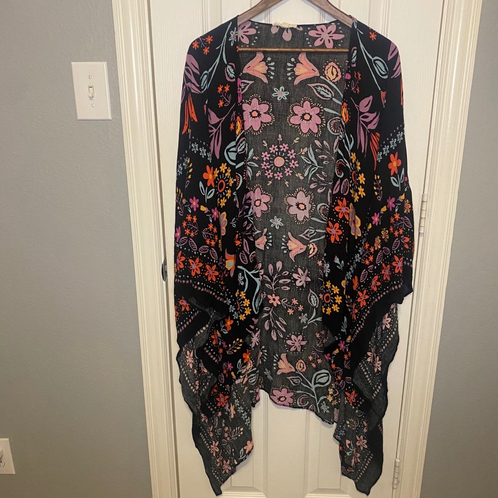 Easel Los Angeles Floral Kimono Wrap Black Duster Boho Open Front Medium - Picture 1 of 4